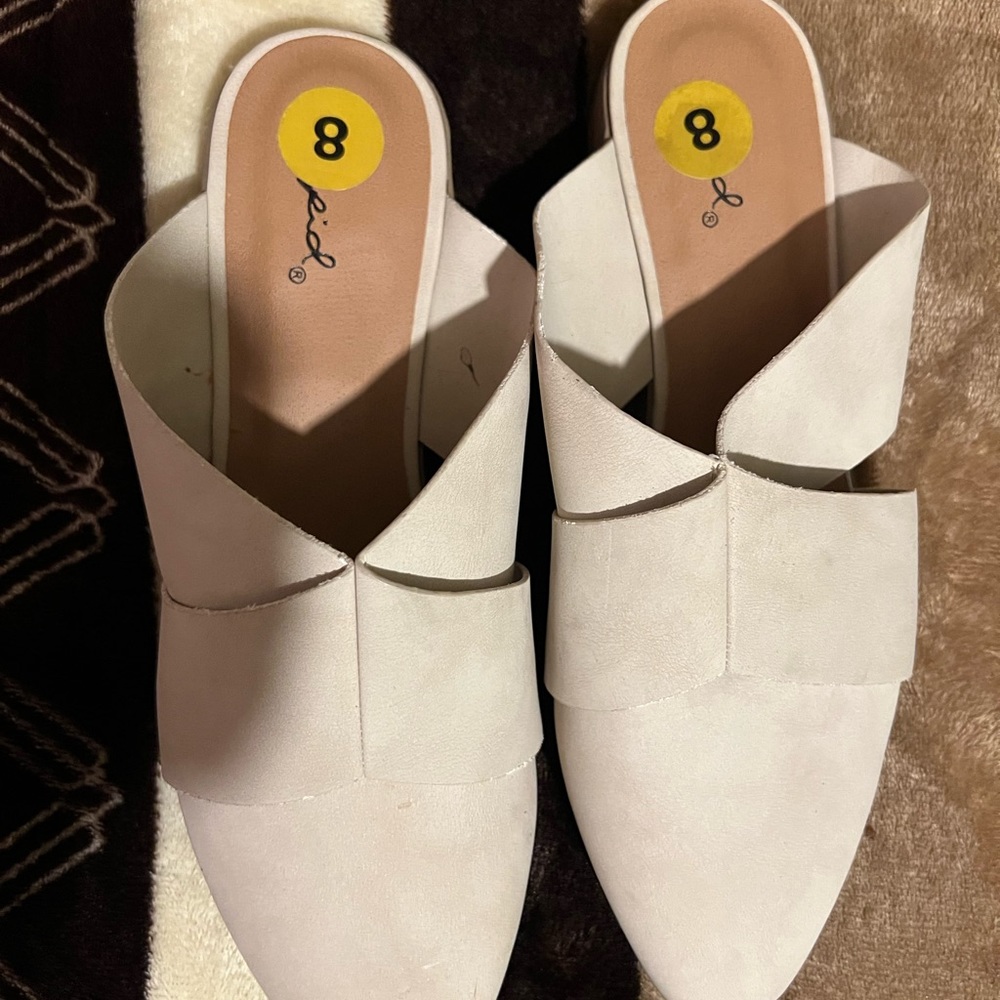 Zapatos - Picture 2 of 2